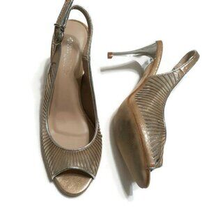 Spring Step art deco style Seksitas champagne and silver slingback heels 7.5